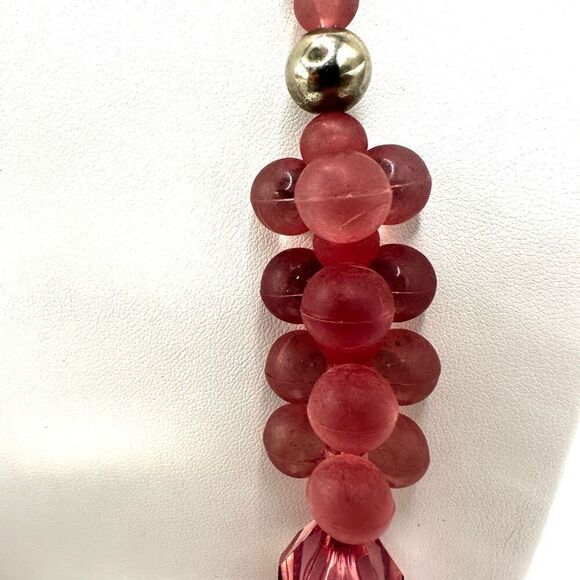 Pink cluster beaded vintage necklace - Picture 8 of 9